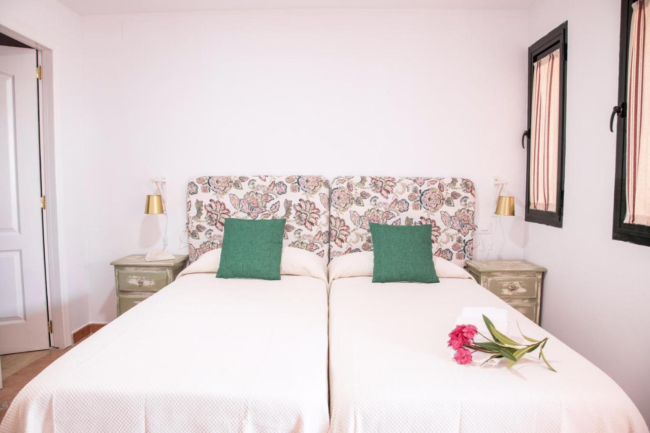 Hotel Marhava Conil De La Frontera Buitenkant foto